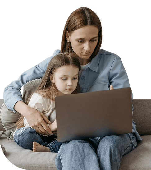 Laptop with finkomm's learning management system